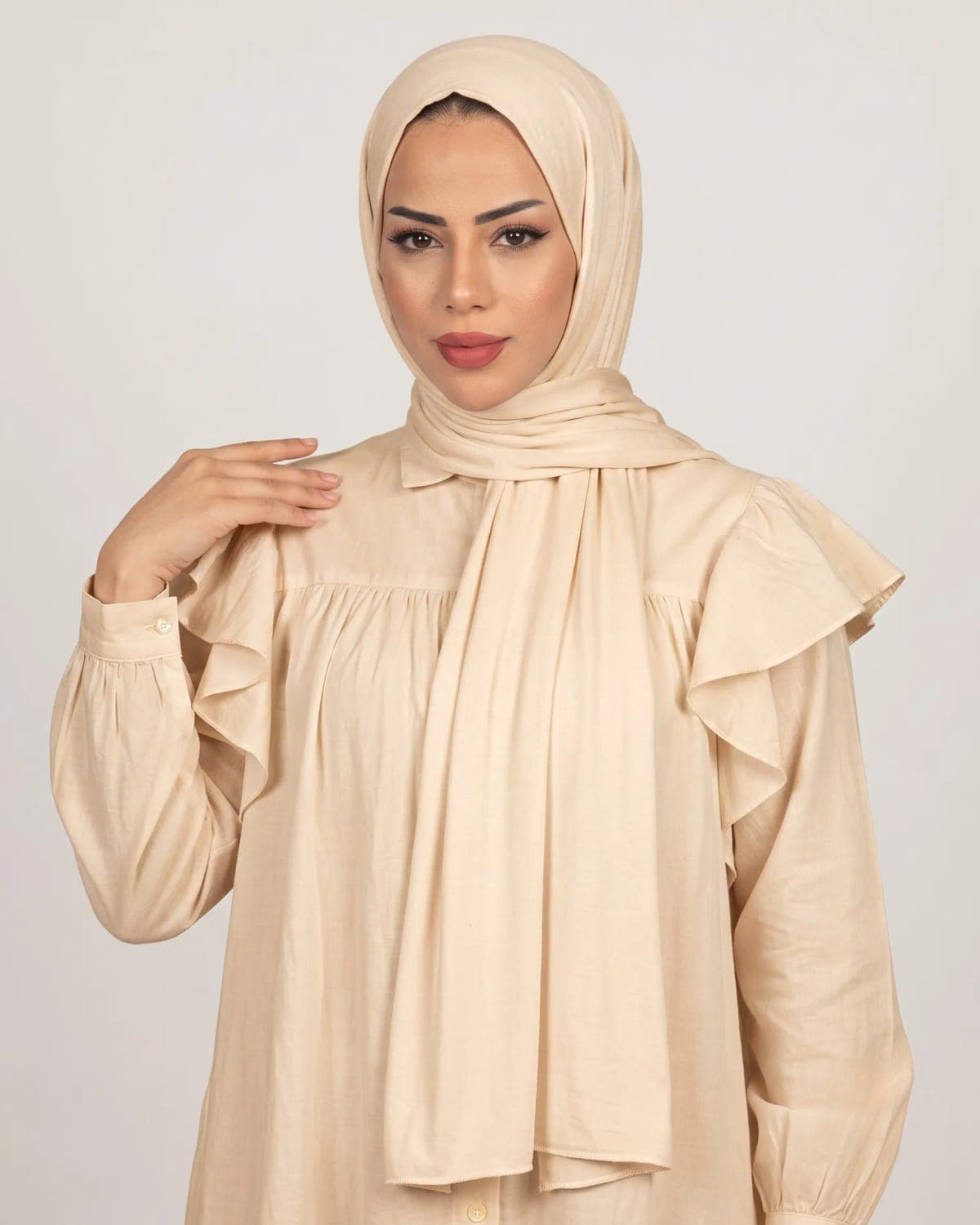 Hijab d'été Champagne — voile de coton doré et lumineux